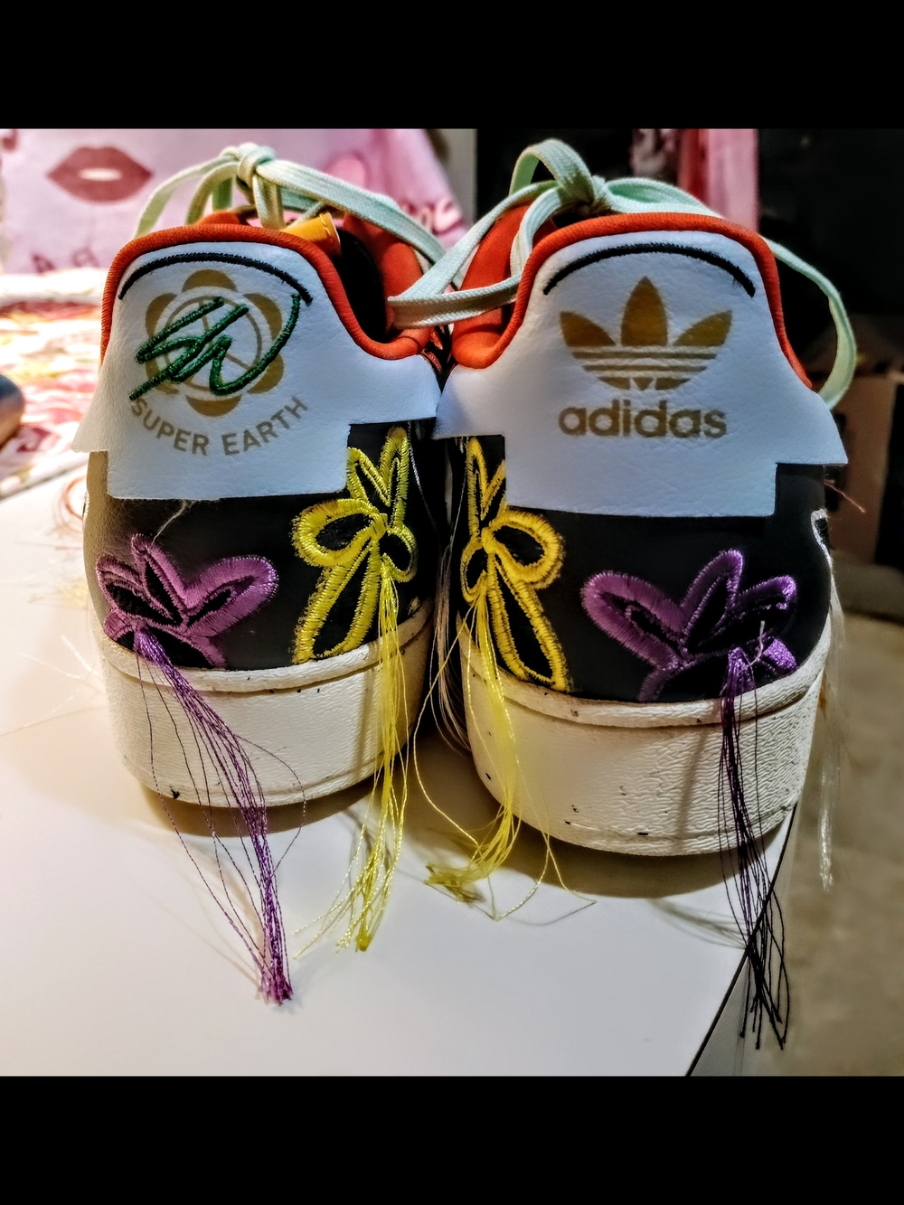 *💚🌎Adidas NWT Superstar Sean Wotherspoon Super Earth Black Kicks💚🌎* - Picture 3 of 9